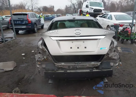 2013 Nissan Altima 2.5 Sv z USA, uszkodzony, nr VIN 1N4AL3AP3DC196390